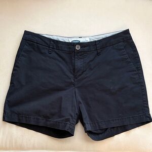 Old Navy Women's Classic Black Bermudas